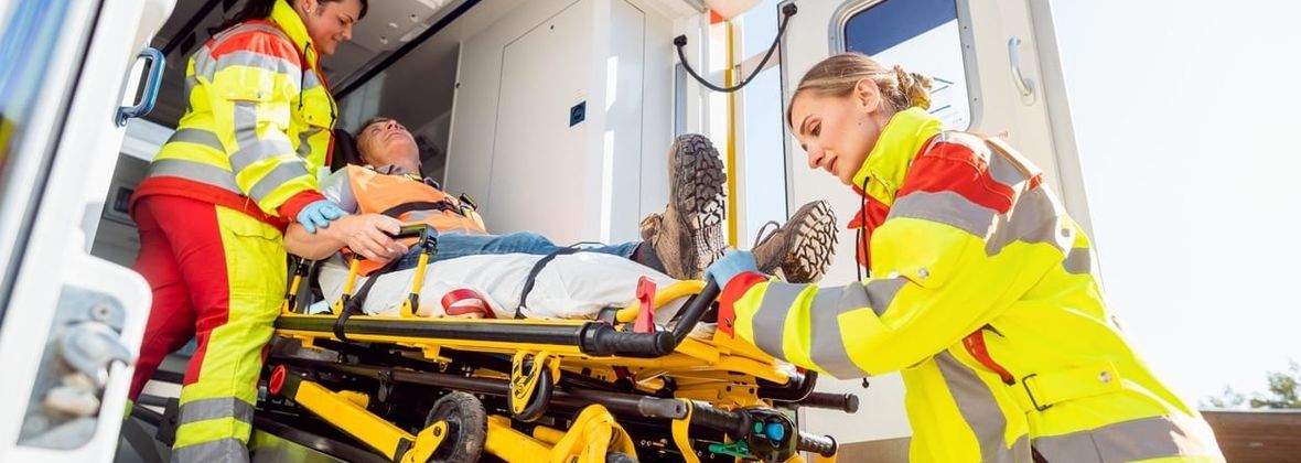 Zwischen Notfällen und Übernutzung: Warum der Rettungsdienst von der Fischerei lernen kann